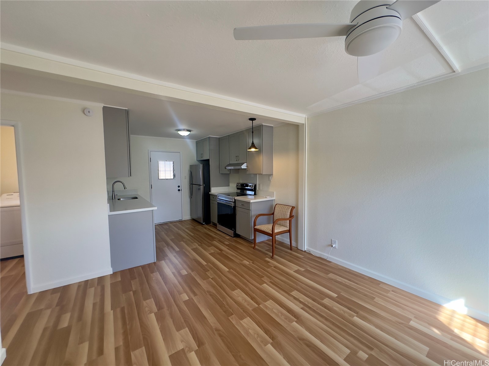 98-1276E Hoohiki Place 77