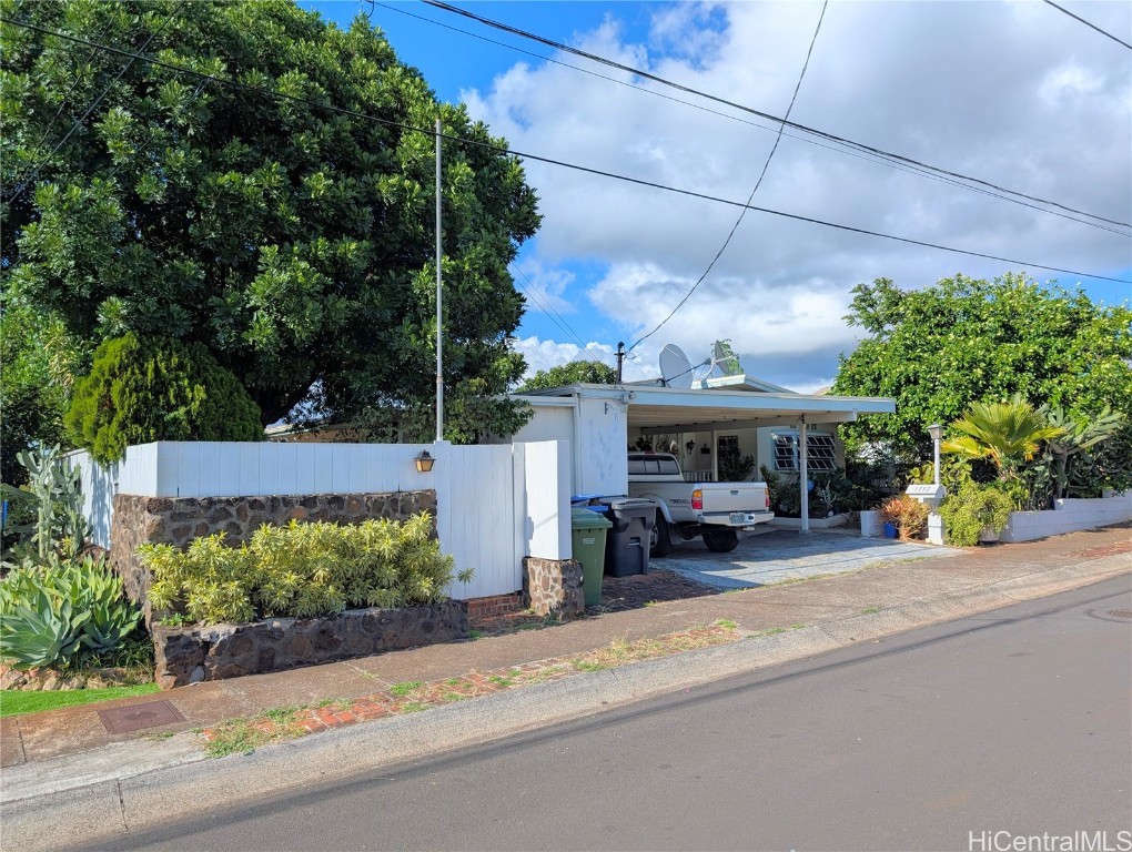 Honolulu Home Residence