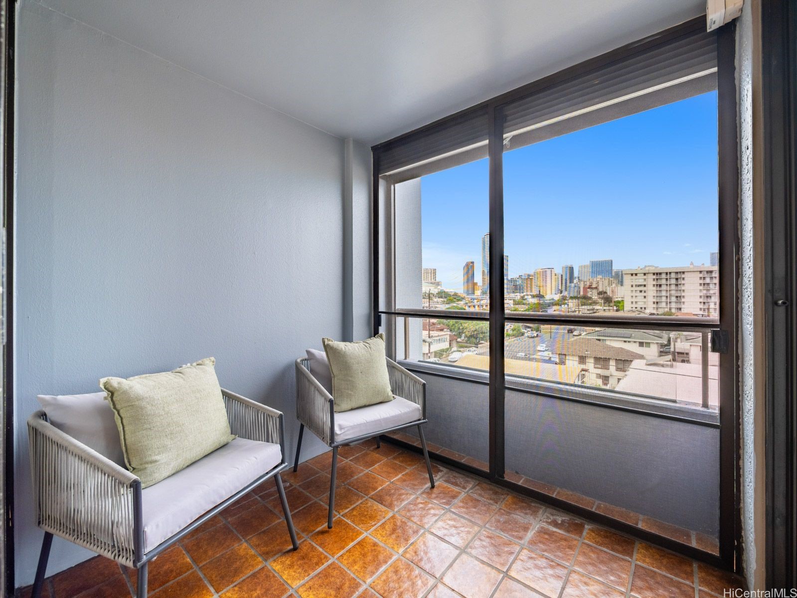 2100 Date Street 401