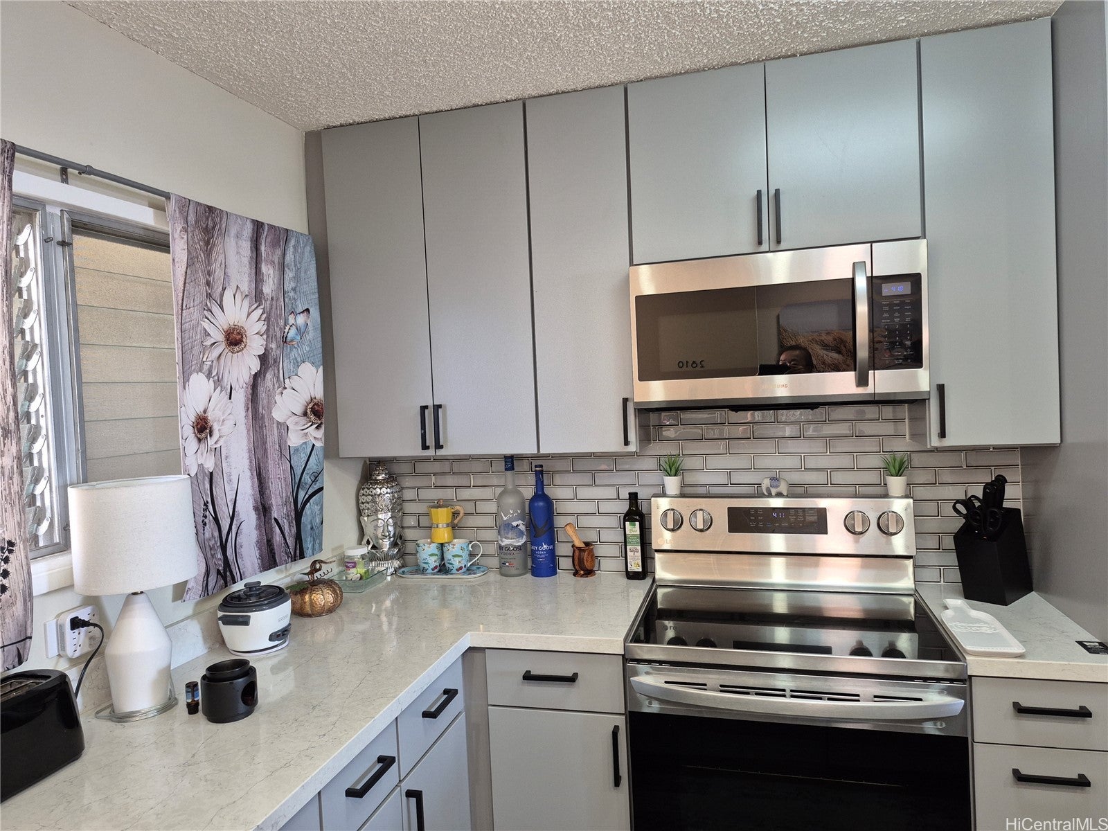 469 Ena Road 2810
