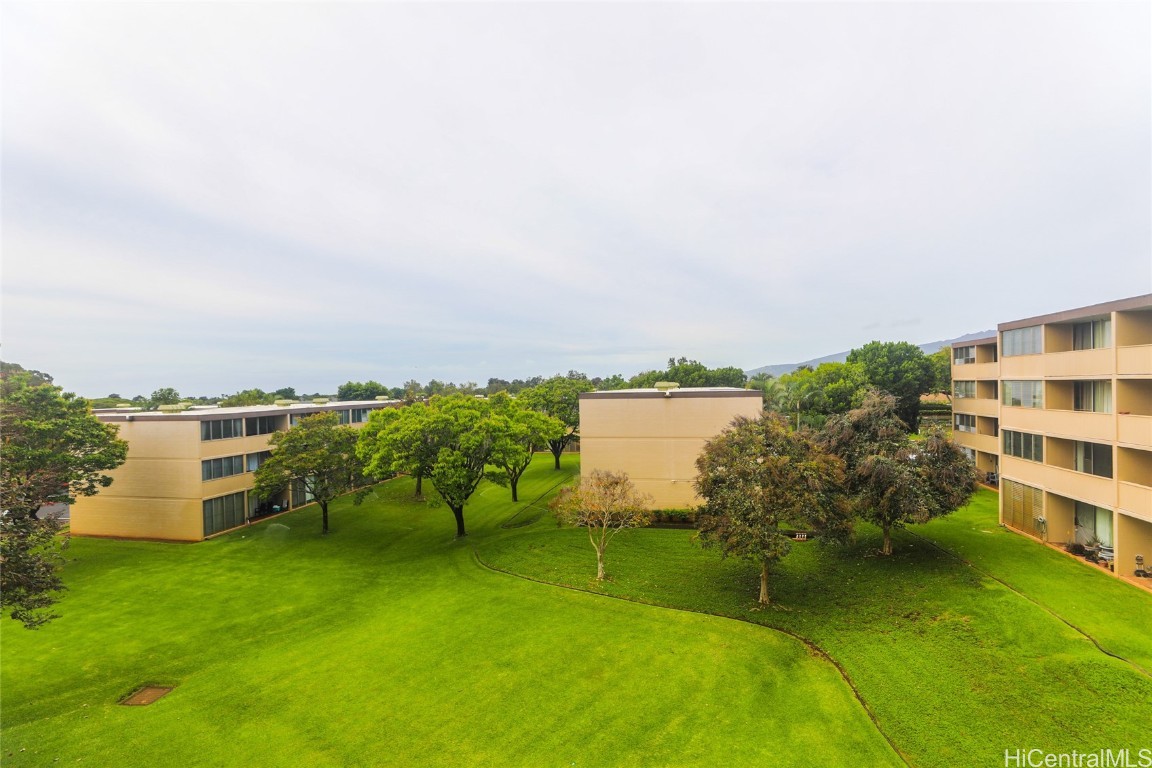 Hokuahi Apts Condominium