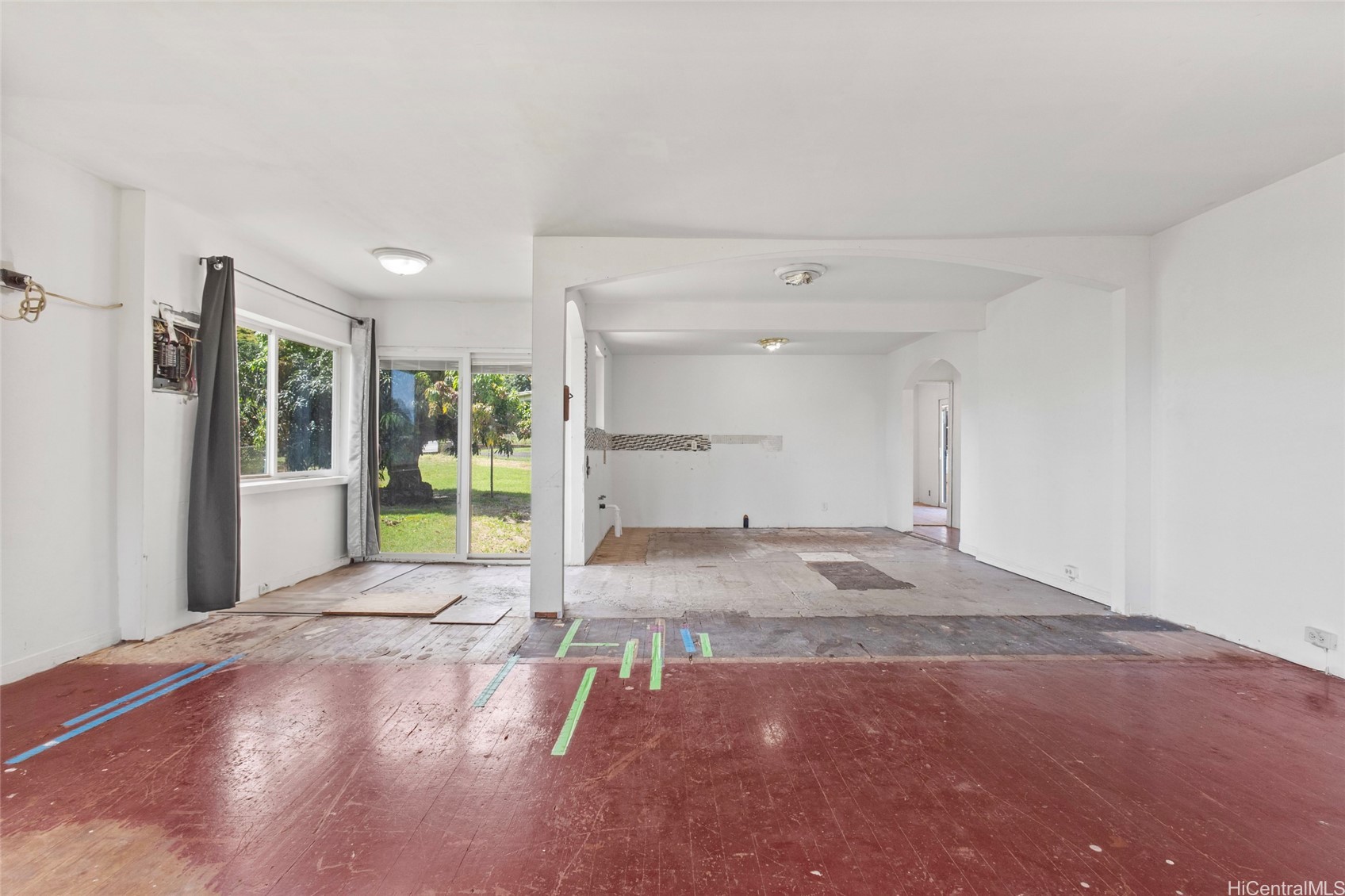 89-432 Haleakala Avenue
