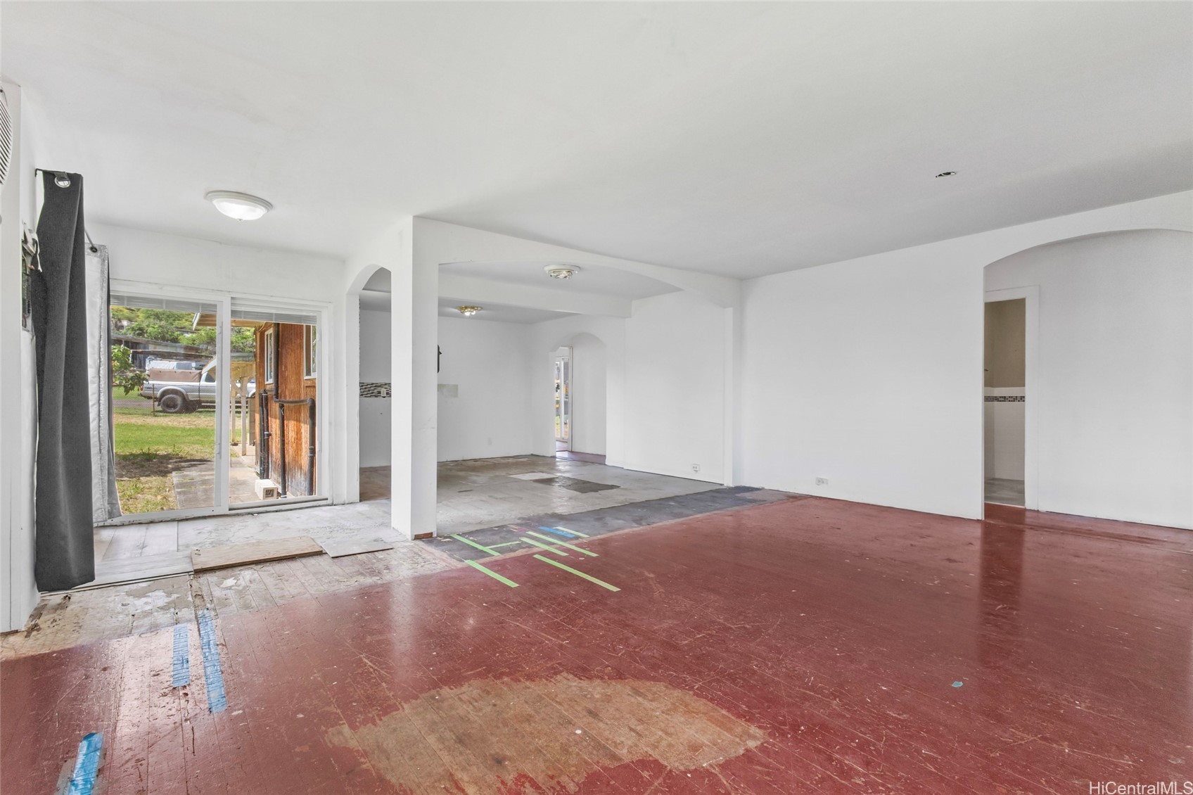 89-432 Haleakala Avenue