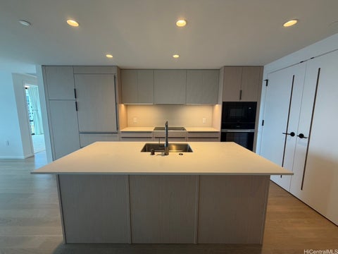 Photo of 333 Ward Avenue #3711, Honolulu, HI 96814 (MLS # 202617858)