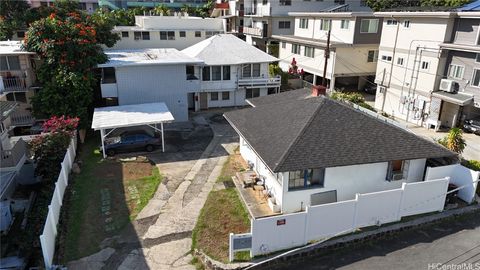 1044A Green Street Honolulu HI 96822
