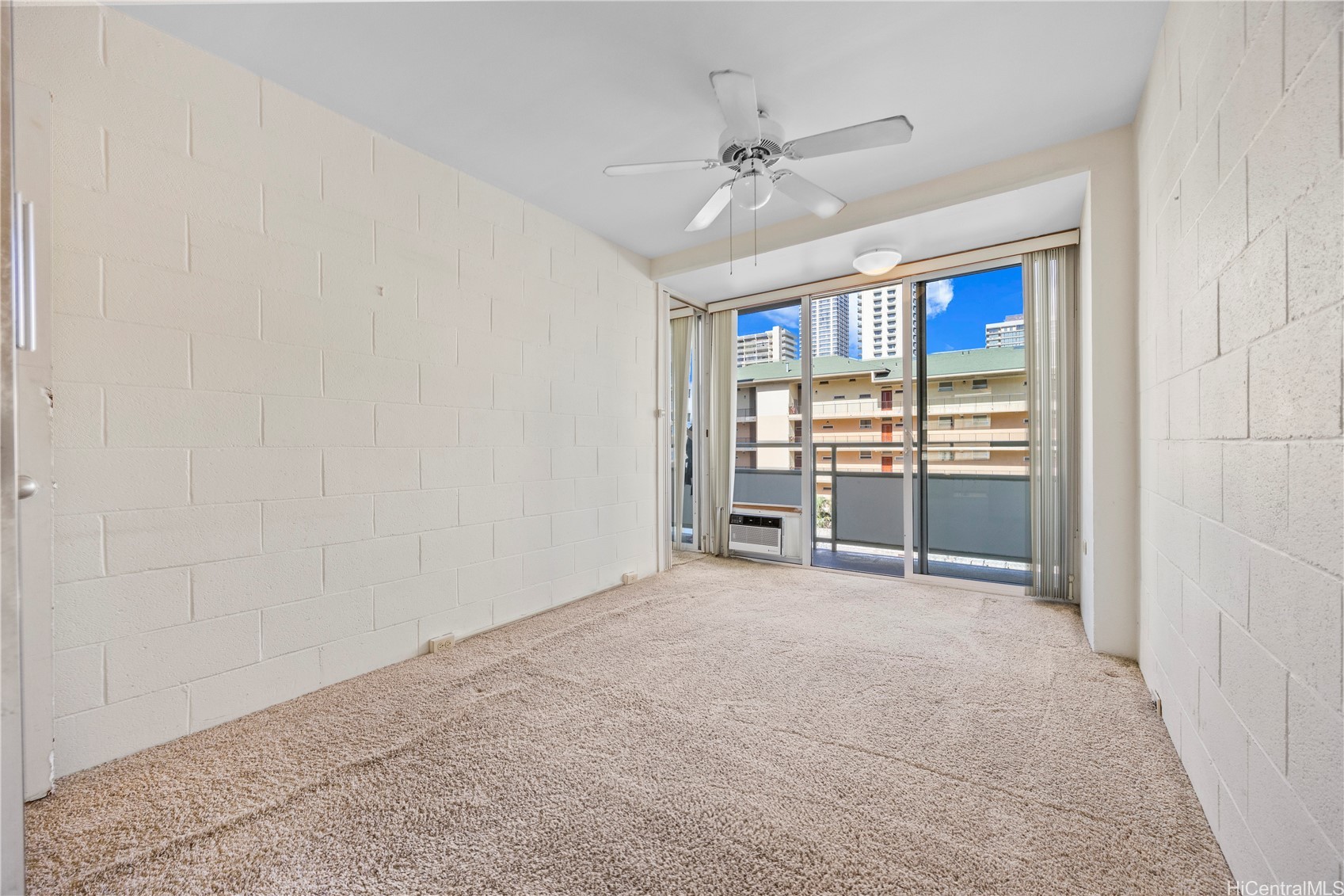 445 Kaiolu Street 504