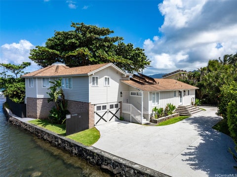 Photo of 54-245 Kamehameha Highway, Hauula, HI 96717 (MLS # 202616732)