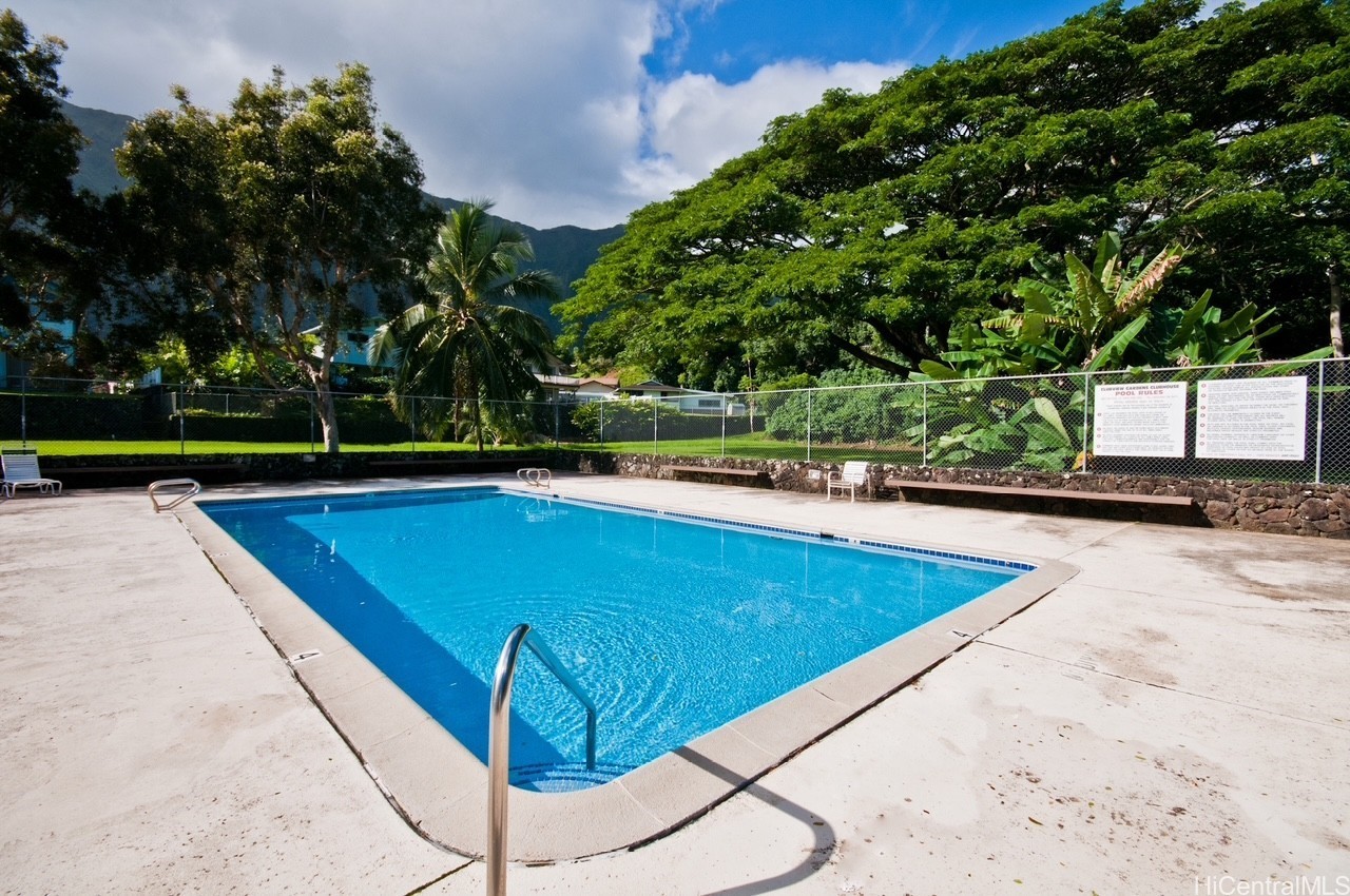 Club View Gardens 3 Condominium