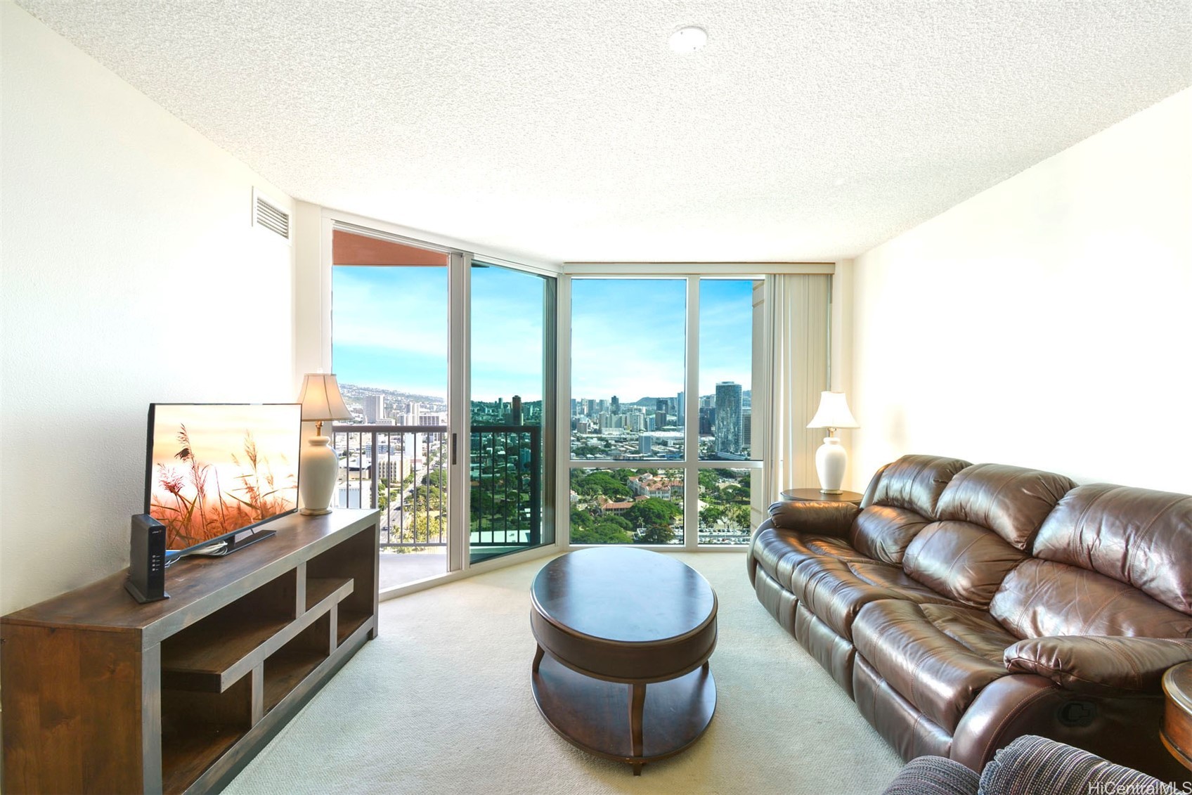 801 S King Street 3701