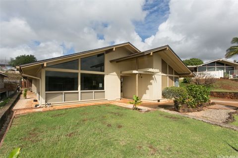 98-1156 Iliee Street Aiea HI 96701