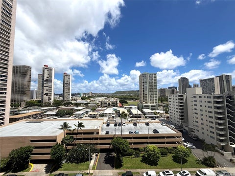 Photo of 500 University Avenue #1123, Honolulu, HI 96826 (MLS # 202616510)