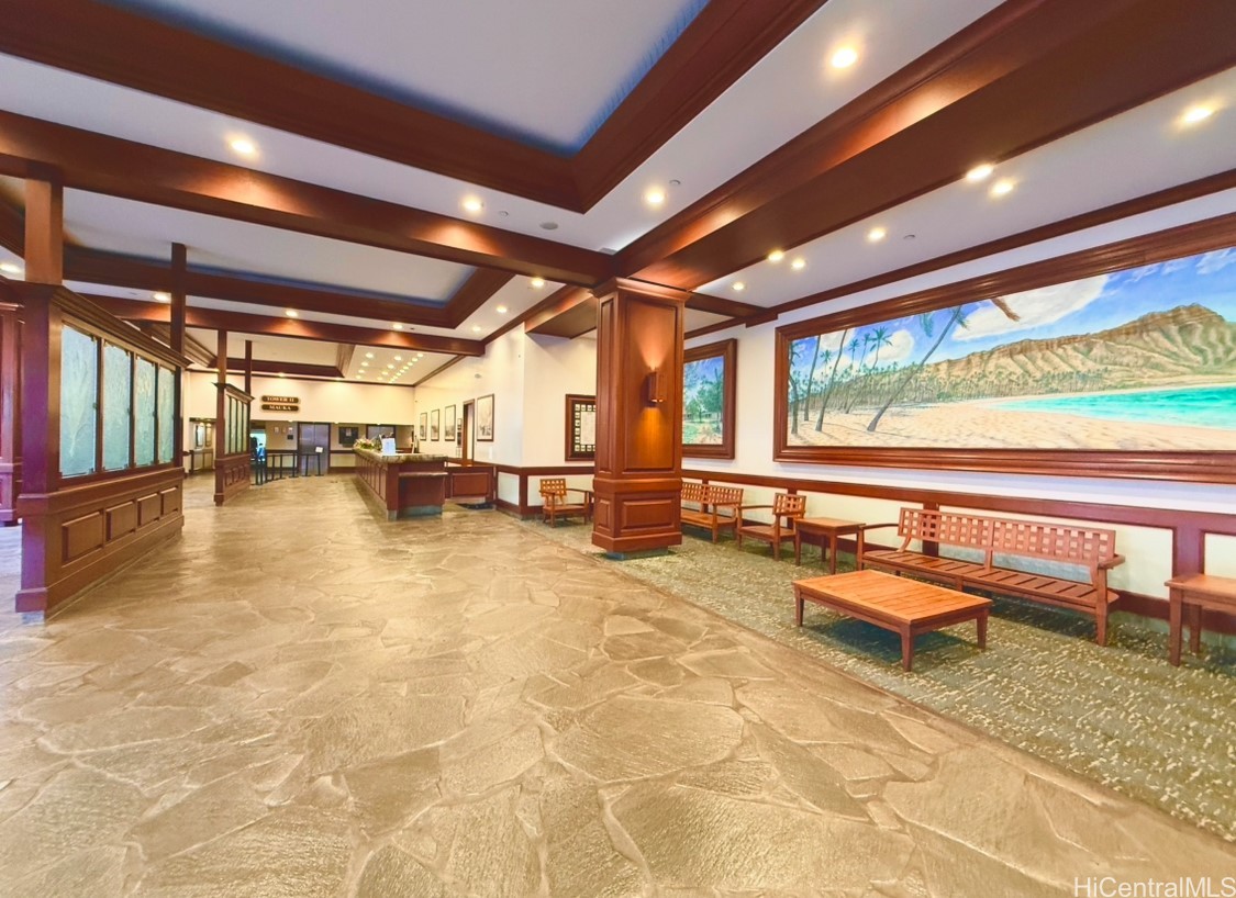 Waikiki Banyan Condominium