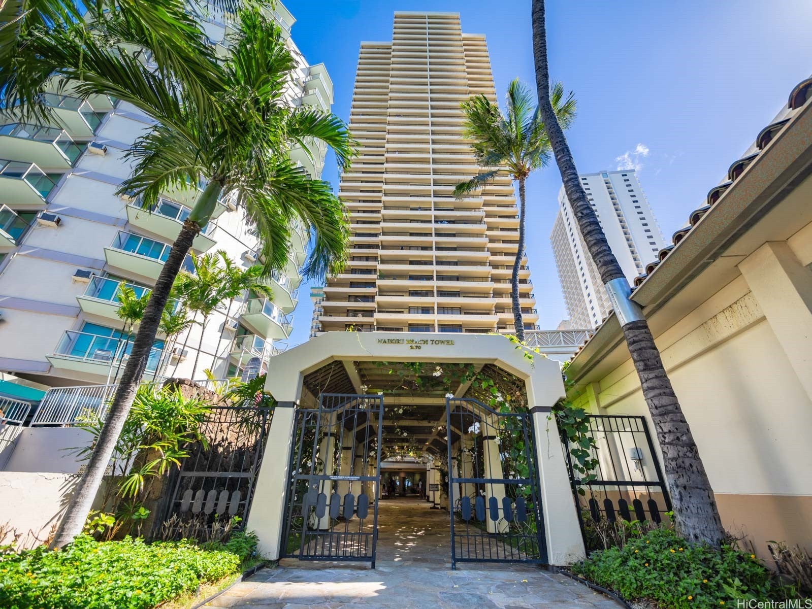 2470 Kalakaua Avenue 1202
