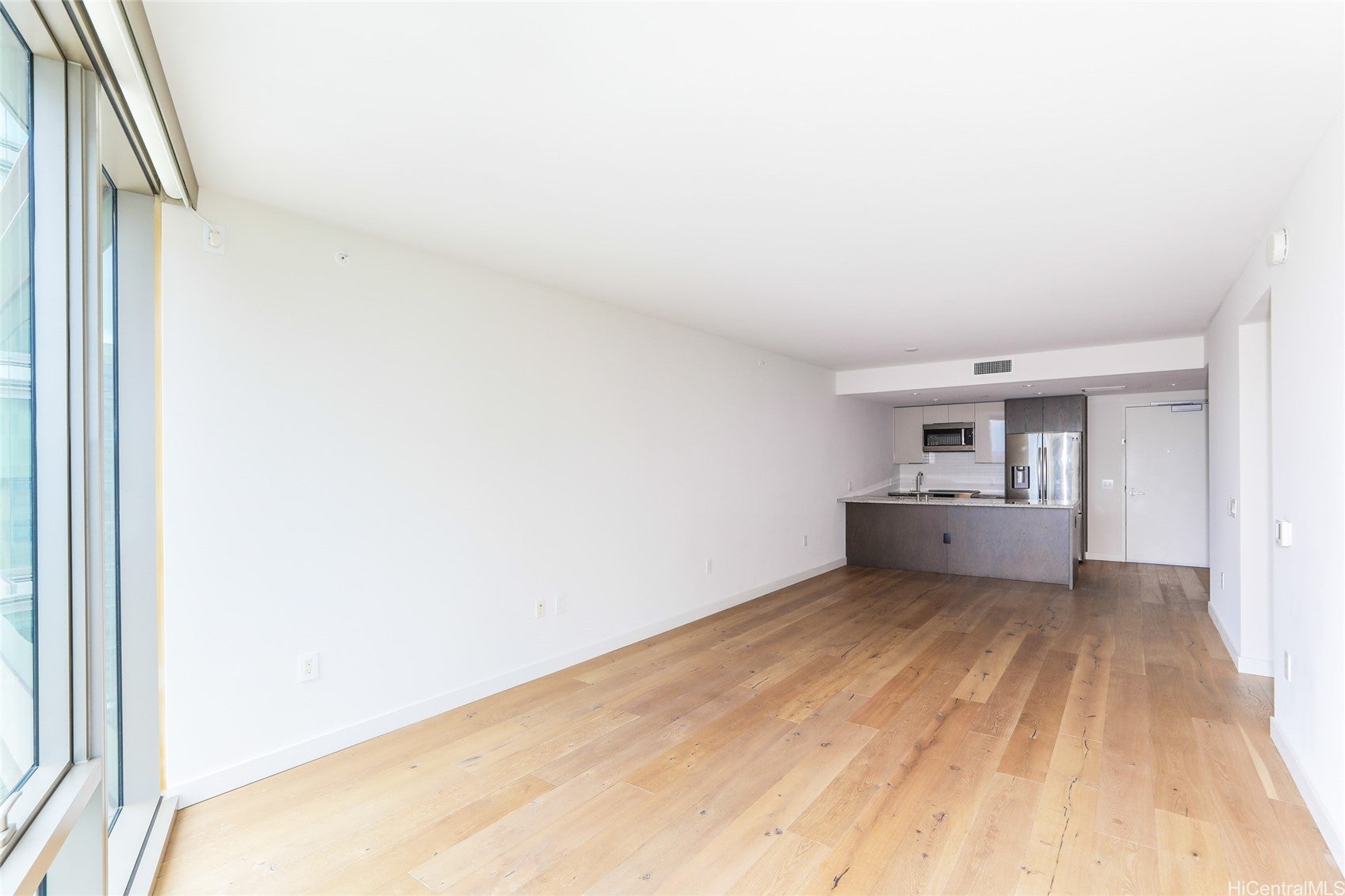 1001 Queen Street 3109