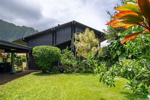 Photo of 47-585 Ahuimanu Road, Kaneohe, HI 96744 (MLS # 202606320)