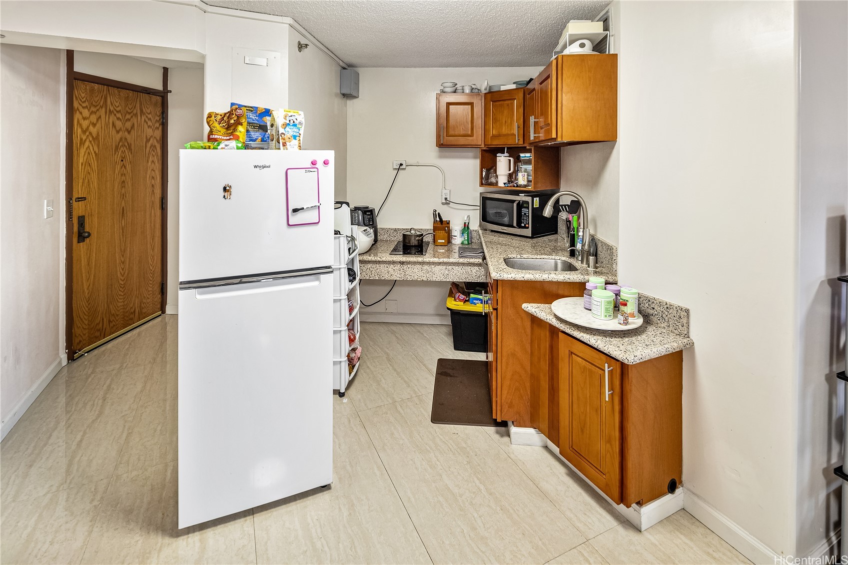 1088 Bishop Street 2210