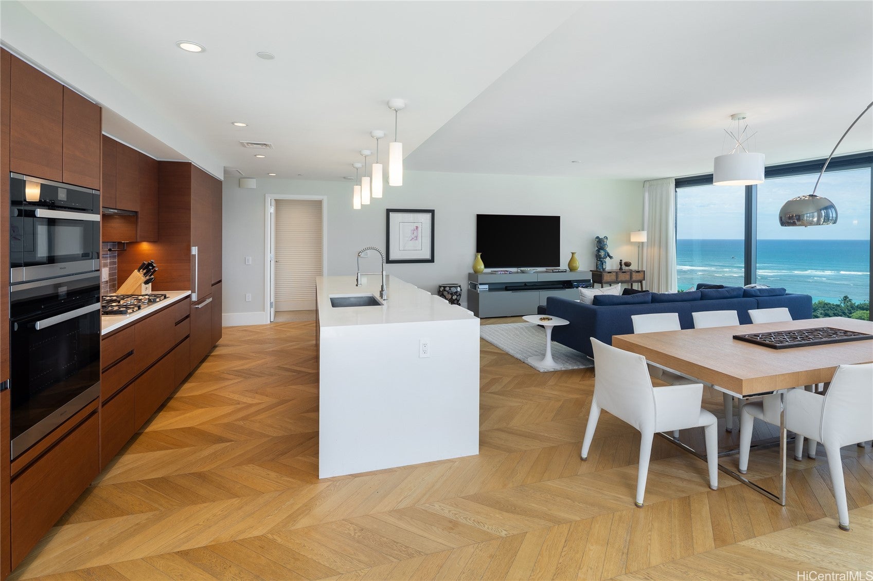 1108 Auahi Street 1501