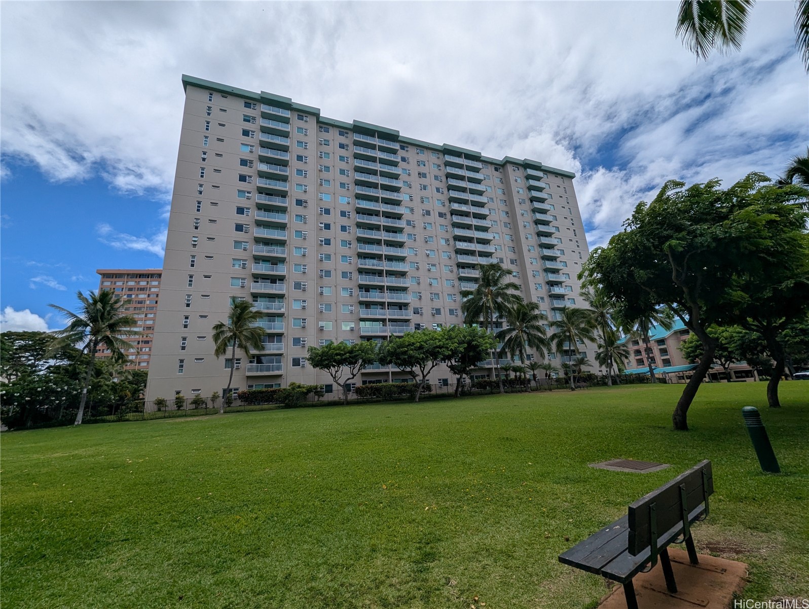 Country Club Village 6 Residential Lease