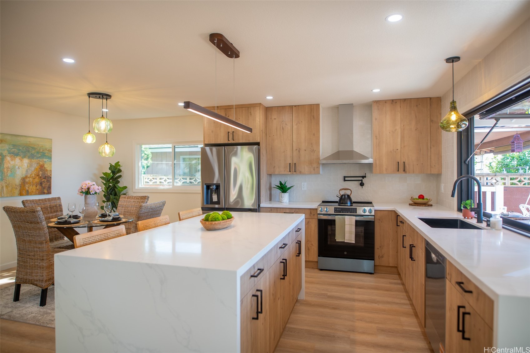 94-469 Alapine Street