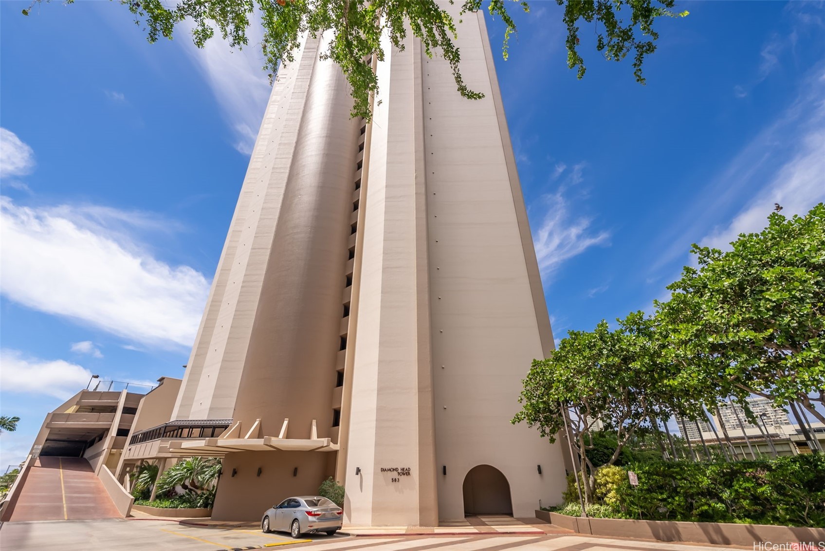 Royal Iolani Condominium