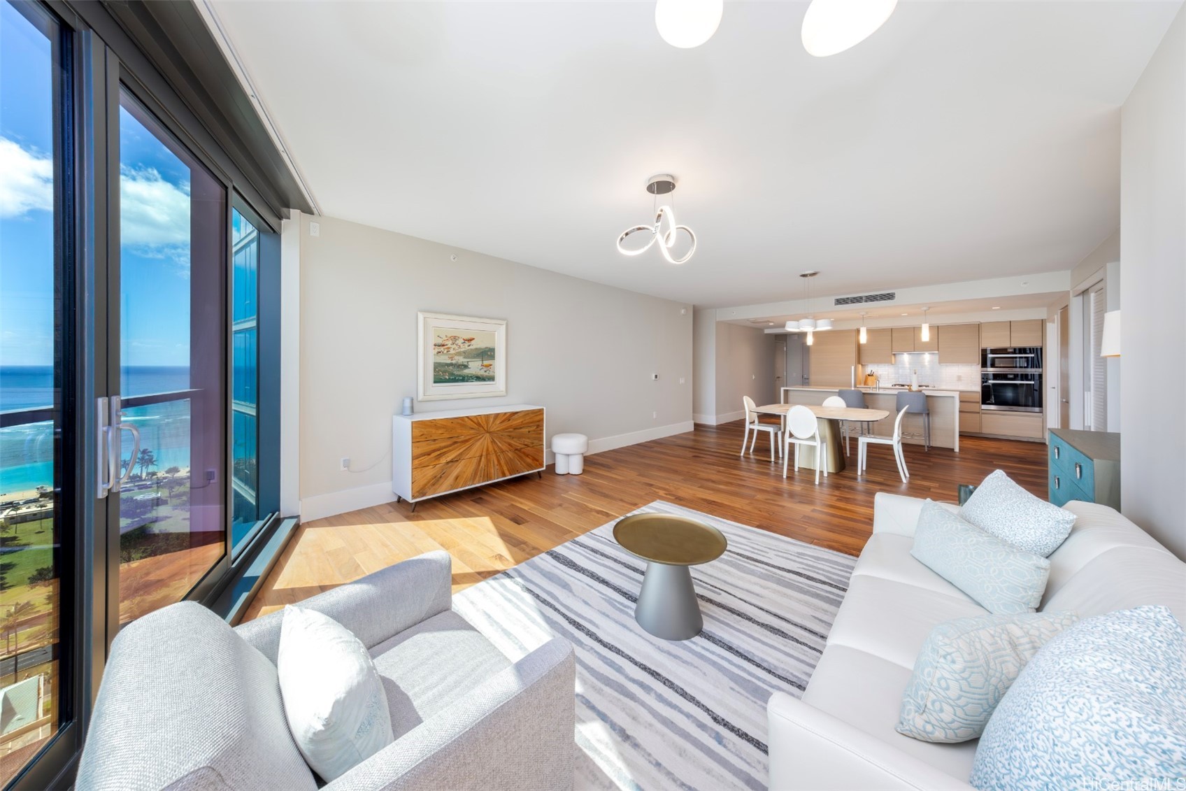 1108 Auahi Street 2202