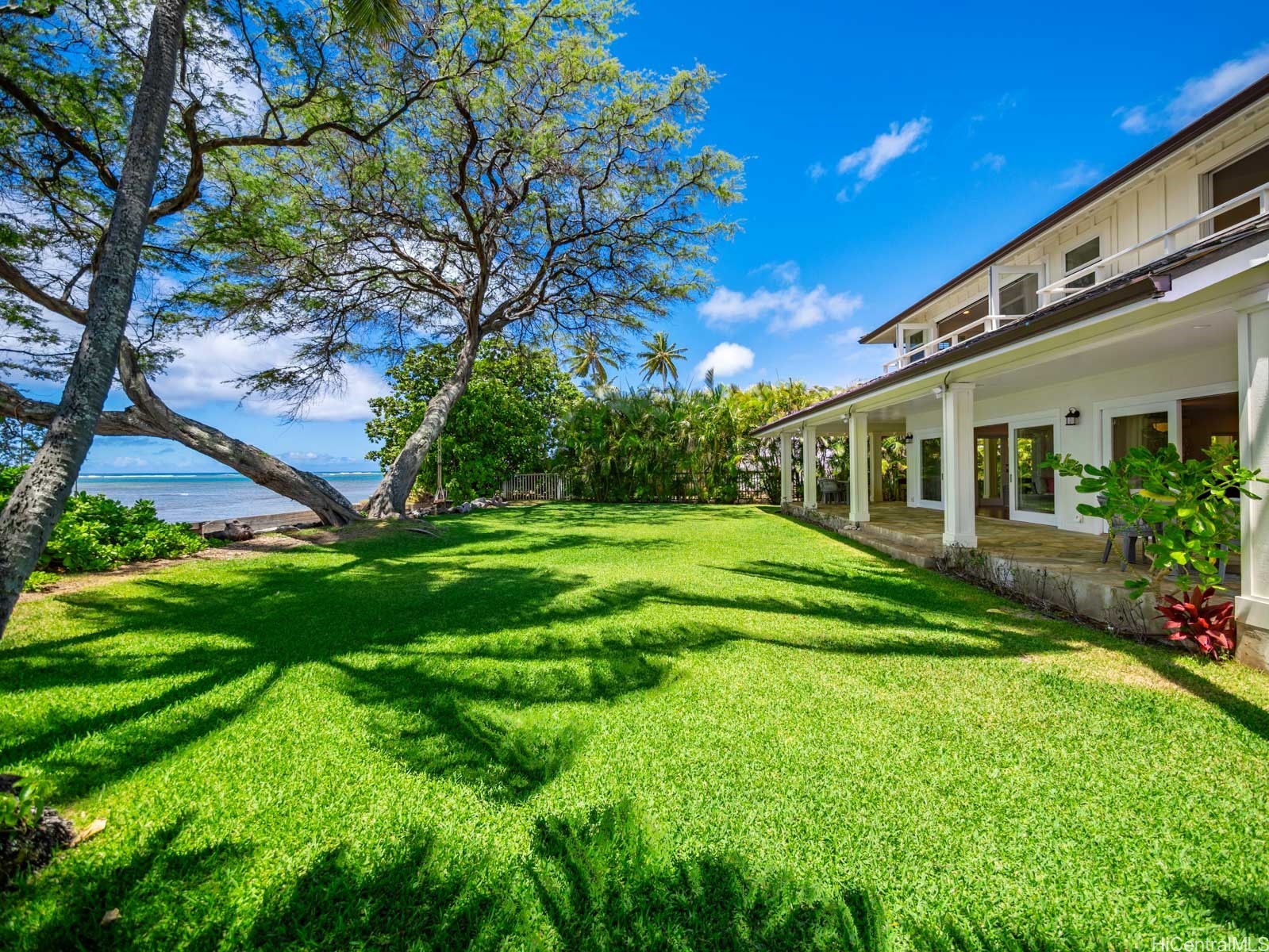 5245 Kalanianaole Highway