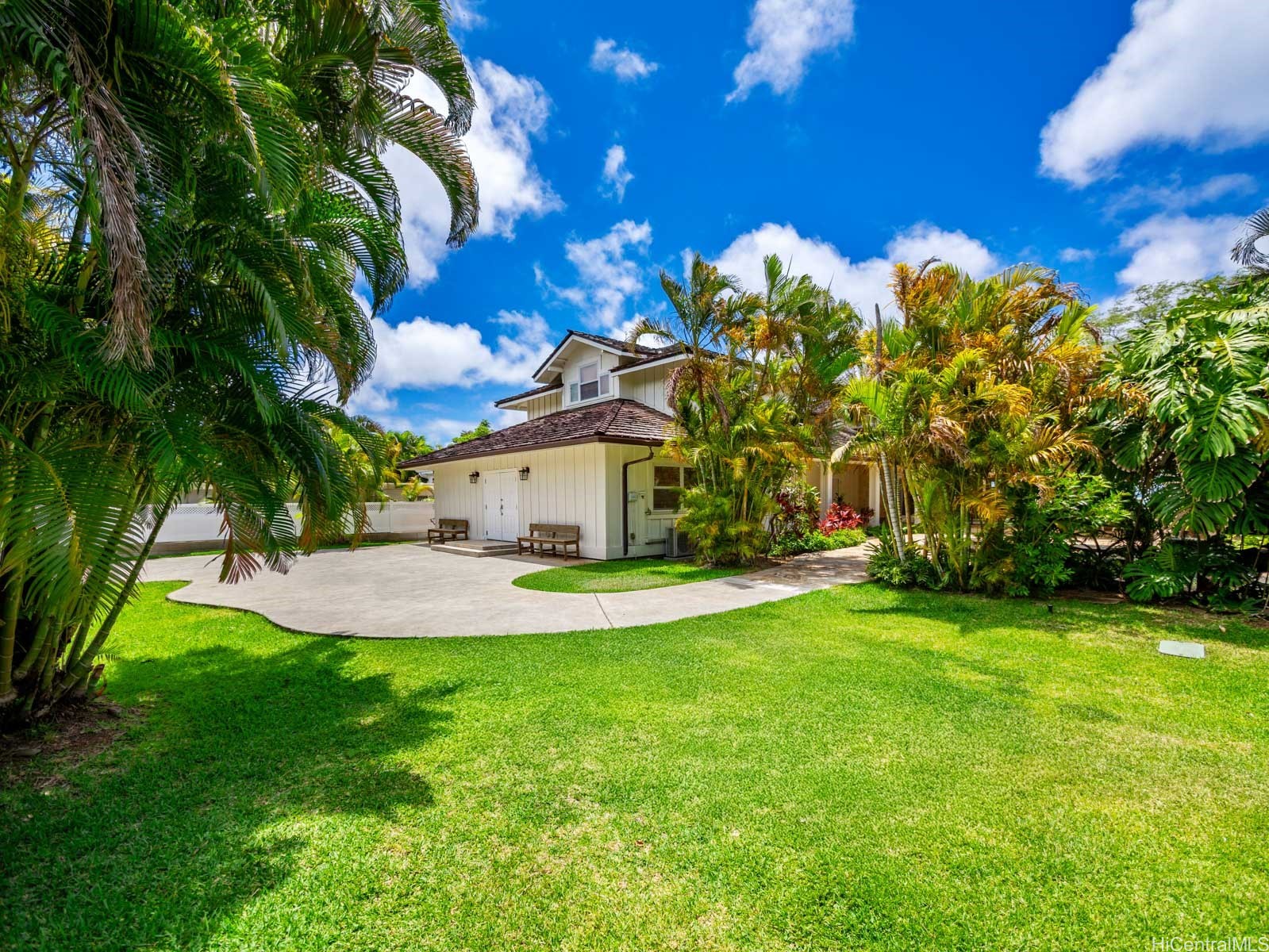 5245 Kalanianaole Highway