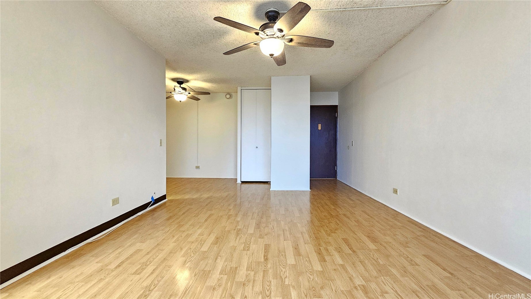 2740 Kuilei Street 2204