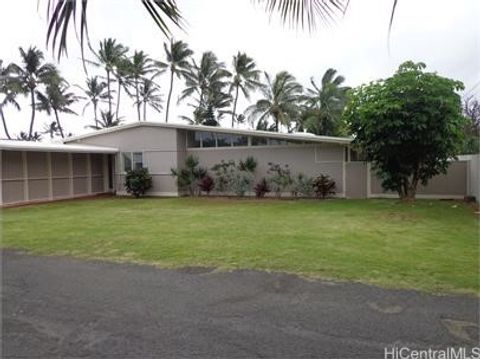 Photo of 420 N Kalaheo Avenue #B, Kailua, HI 96734 (MLS # 202609711)