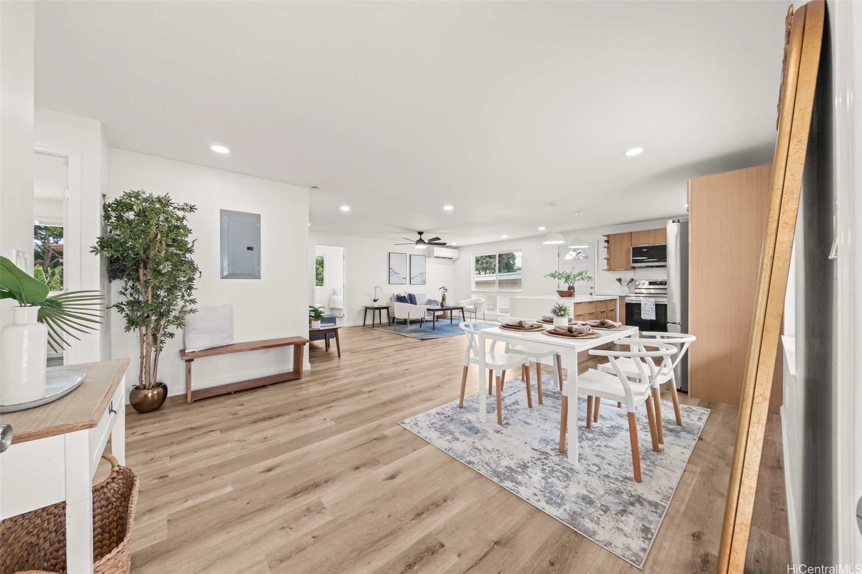 94-306 Kahuawai Street