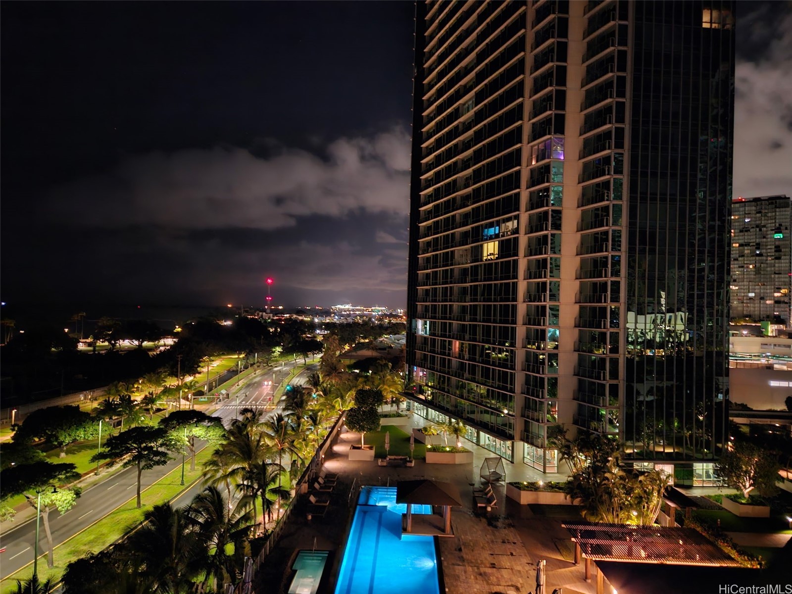 Nauru Tower Condominium