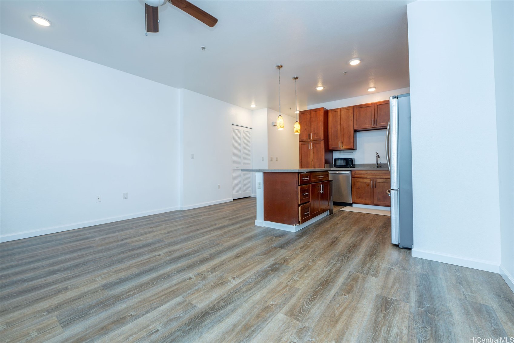 642 Kakala Street 1604