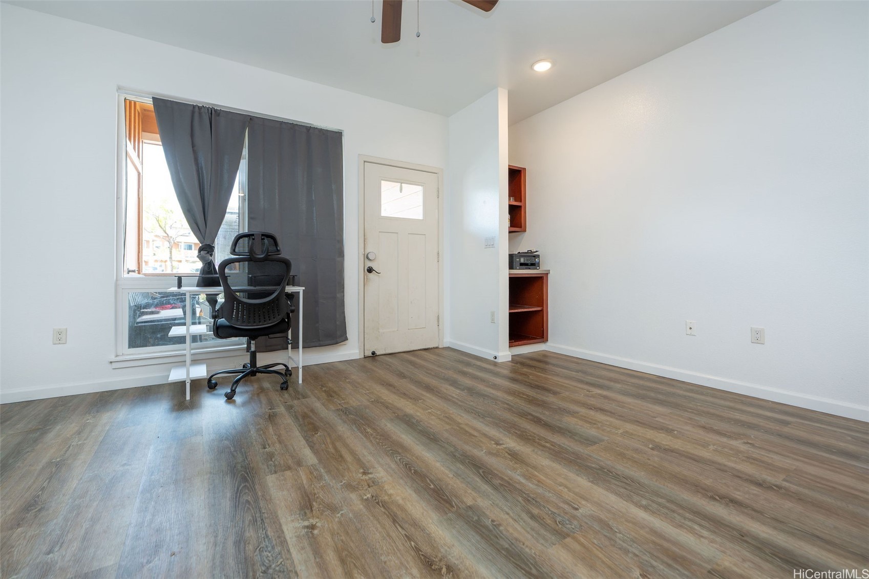 642 Kakala Street 1604