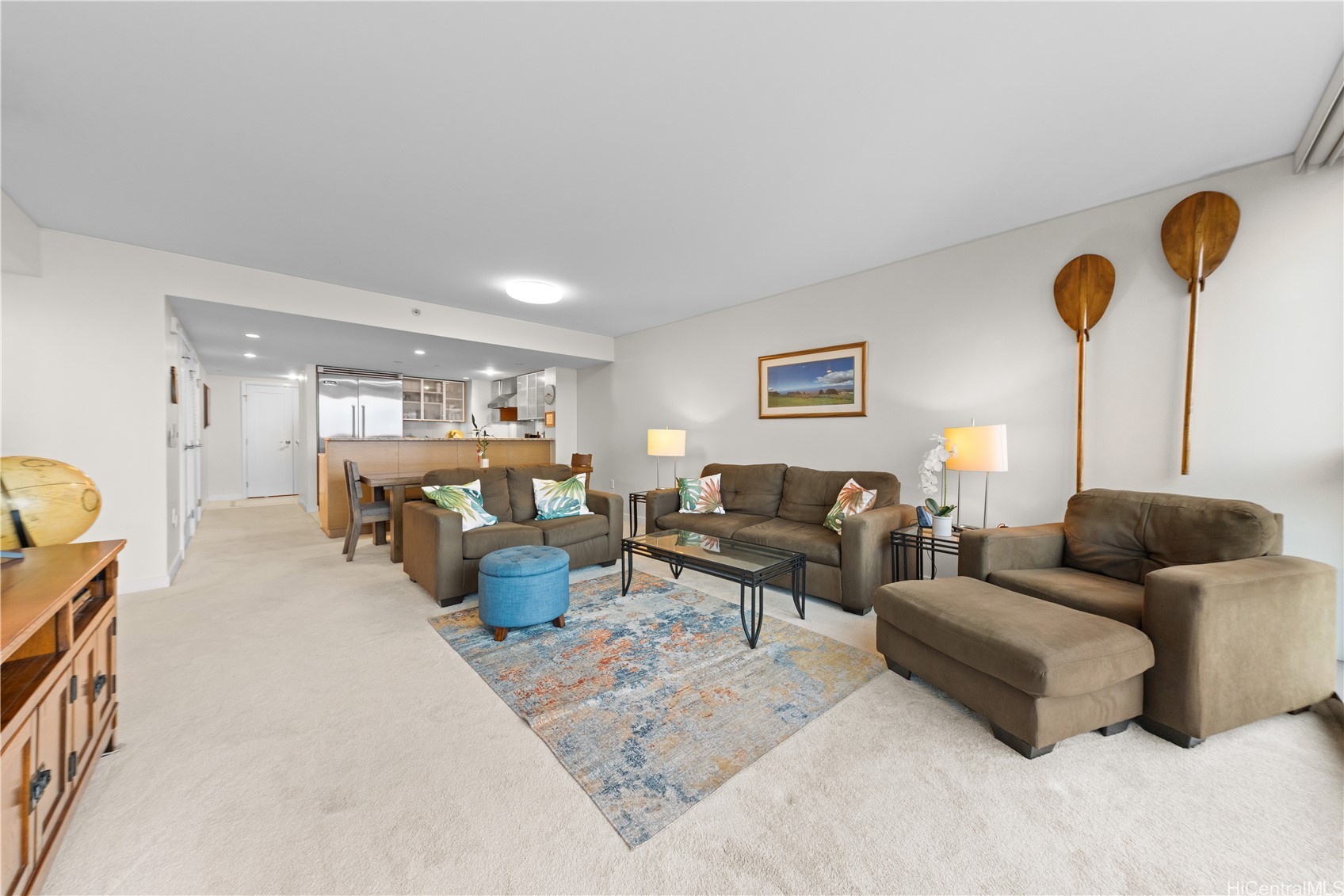 1177 Queen Street 2002