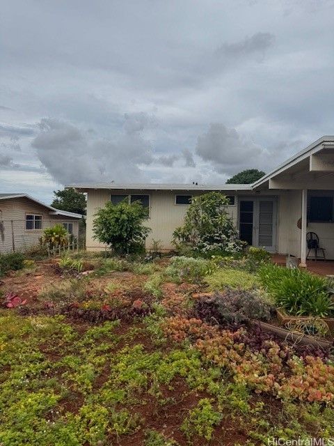 94-440 Kiau Place Waipahu HI 96797