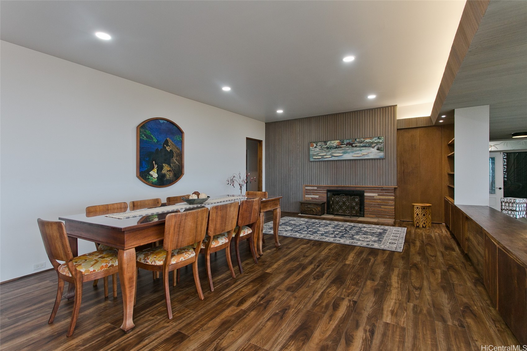 3233 Pacific Heights Road