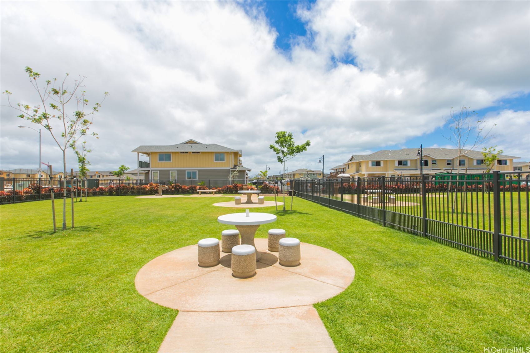 Awakea Condominium