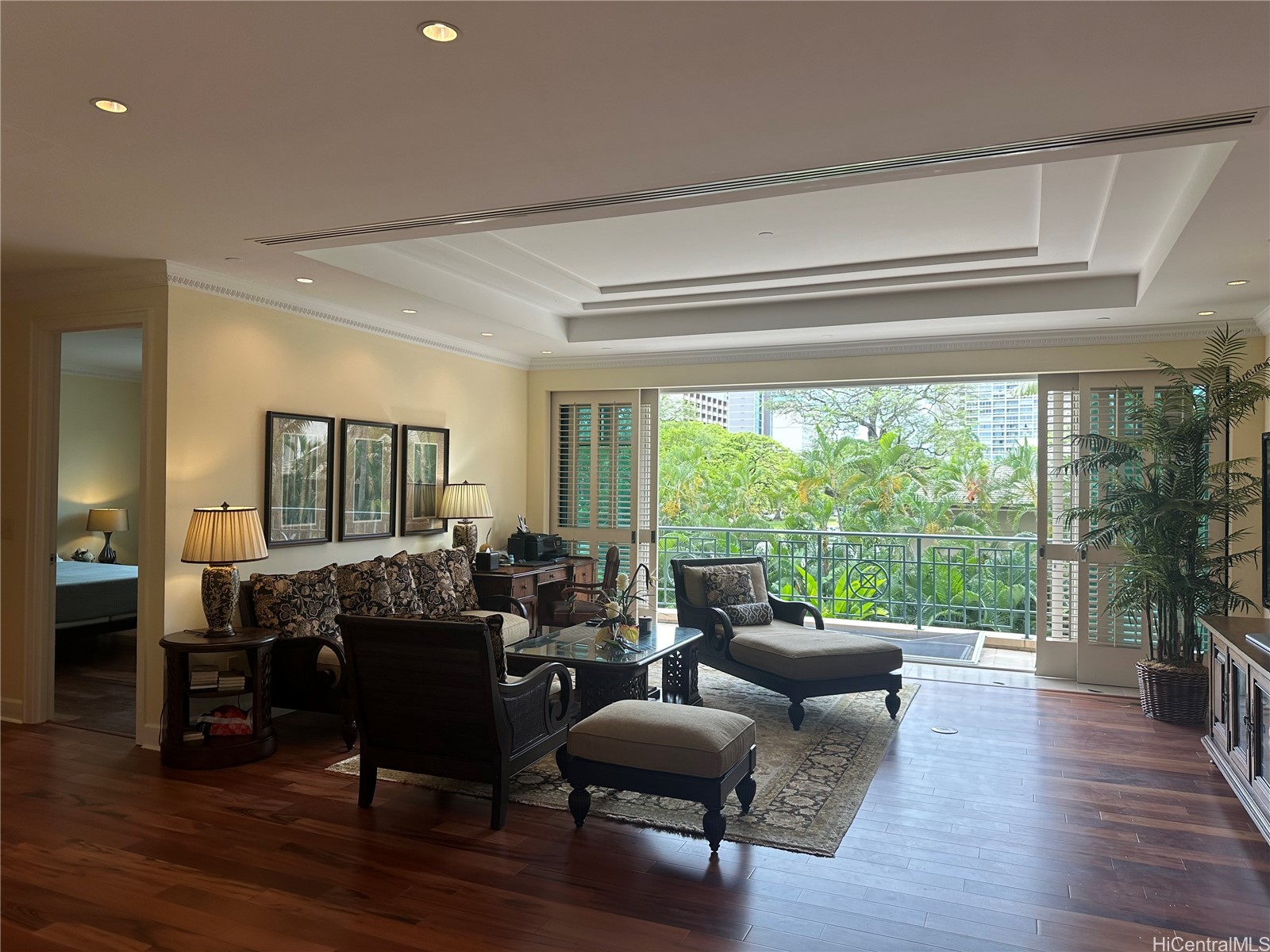 Courtyards At Punahou Condominium