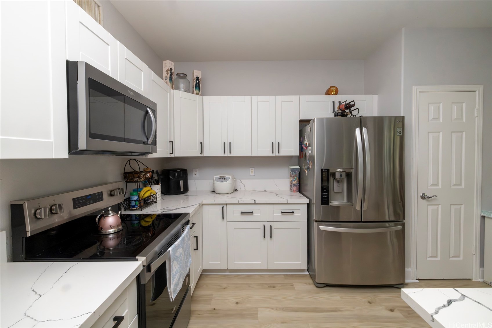 91-1532 Halahinano Street