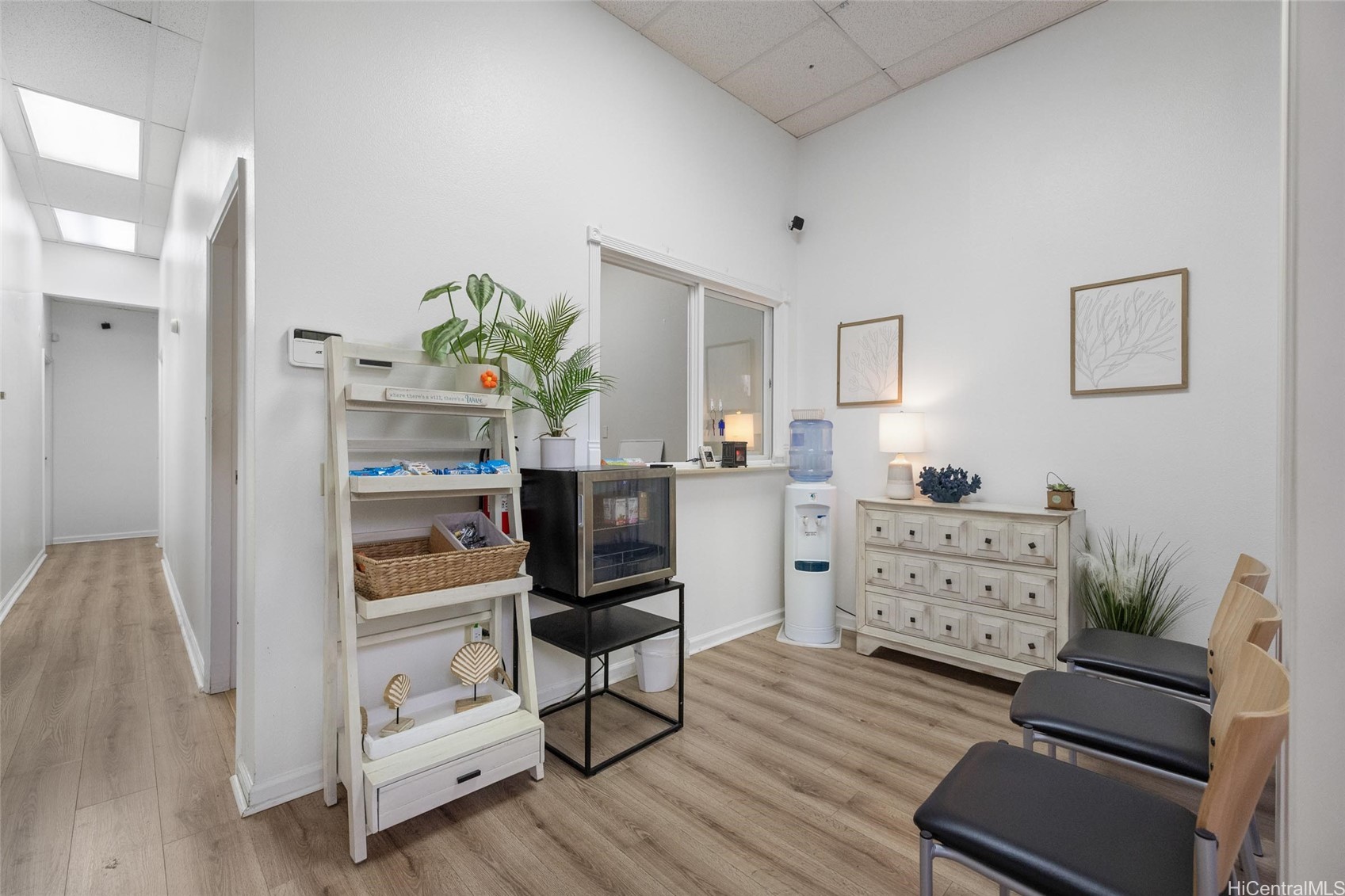 98-1247 Kaahumanu Street 106