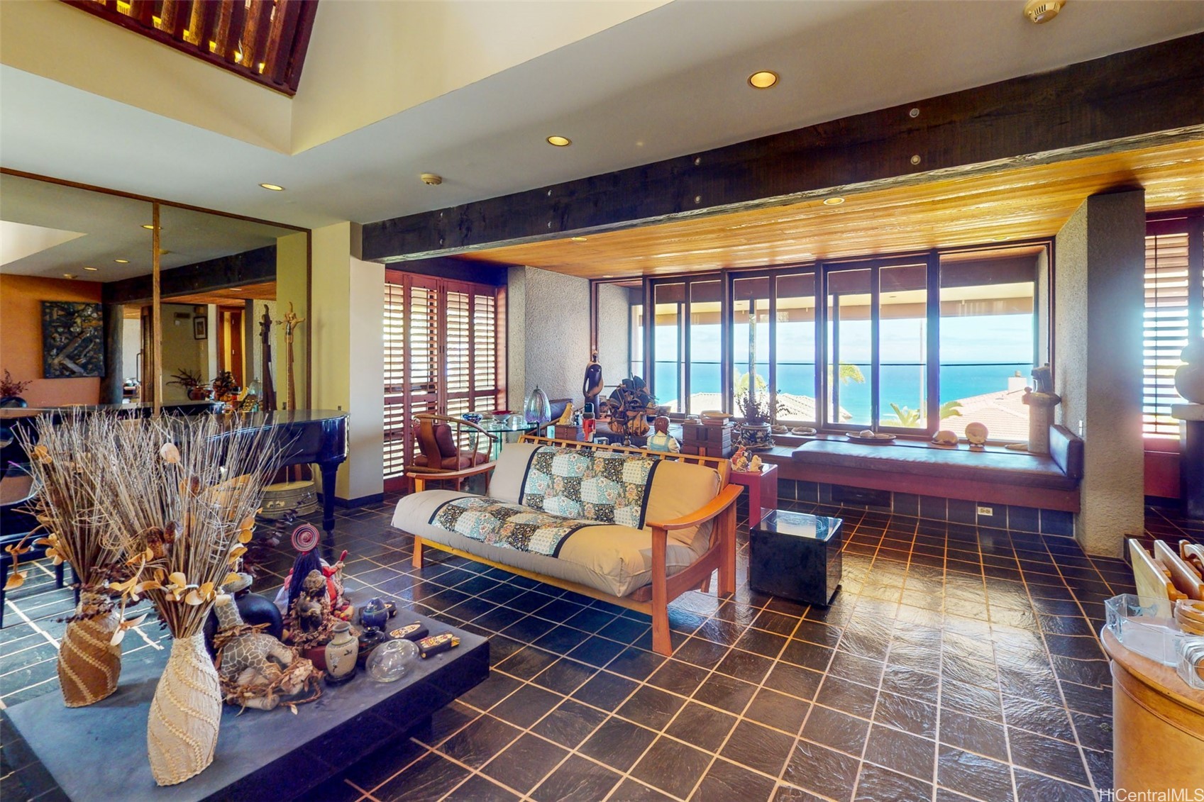 440 Maono Loop
