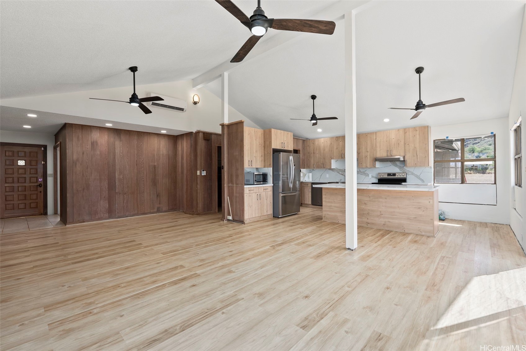 87-1087 Apuupuu Road