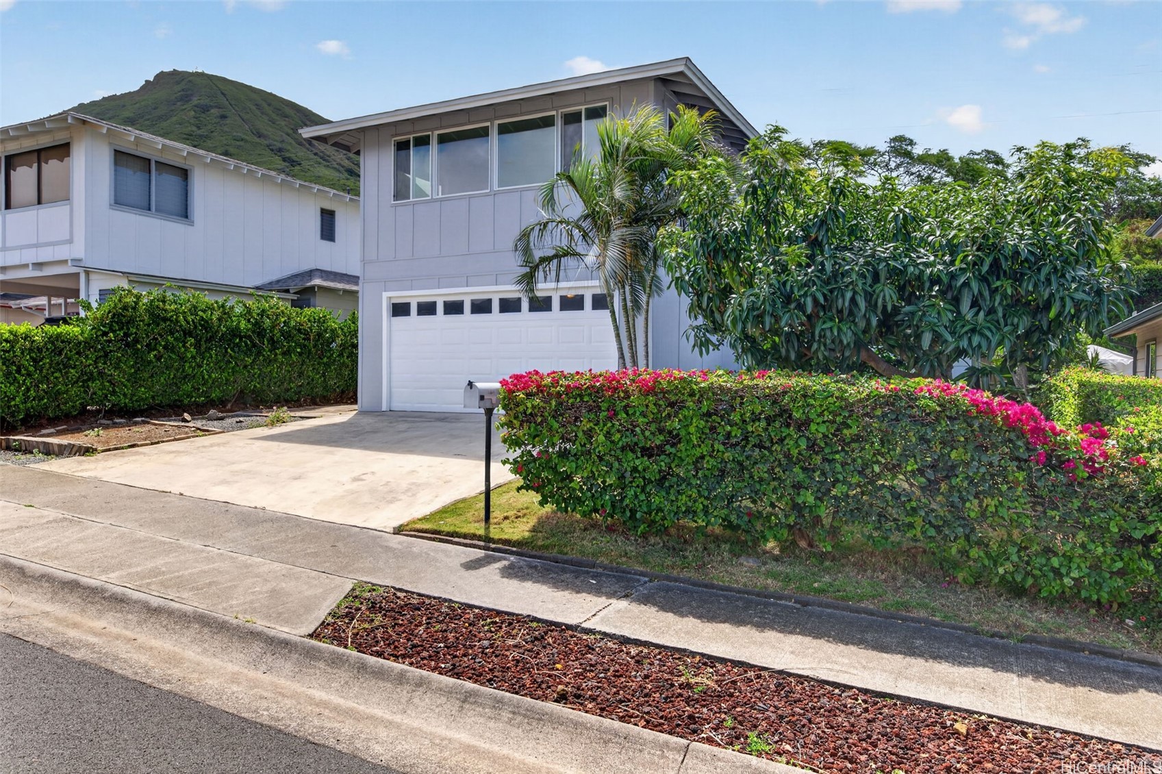 502 Kekupua Street