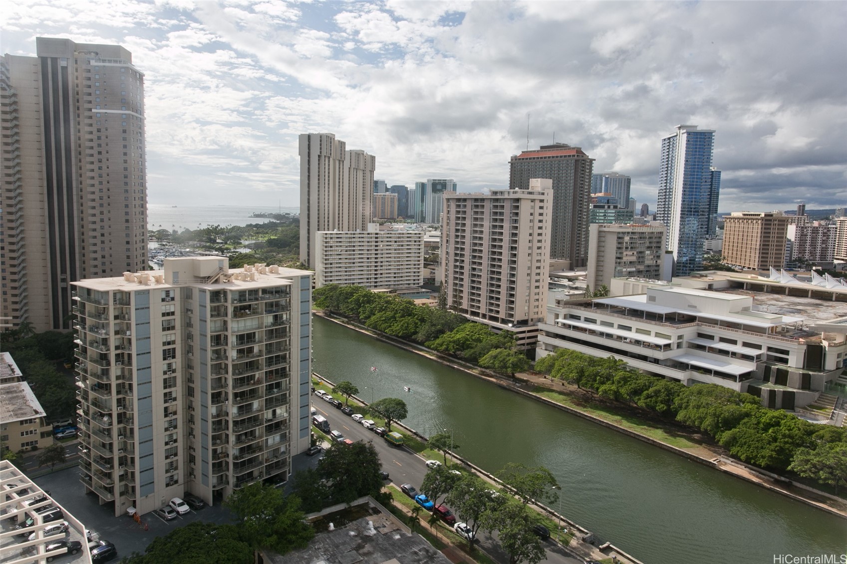 1717 Ala Wai Boulevard 2209