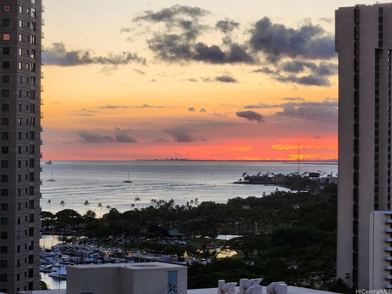 1717 Ala Wai Boulevard 2209