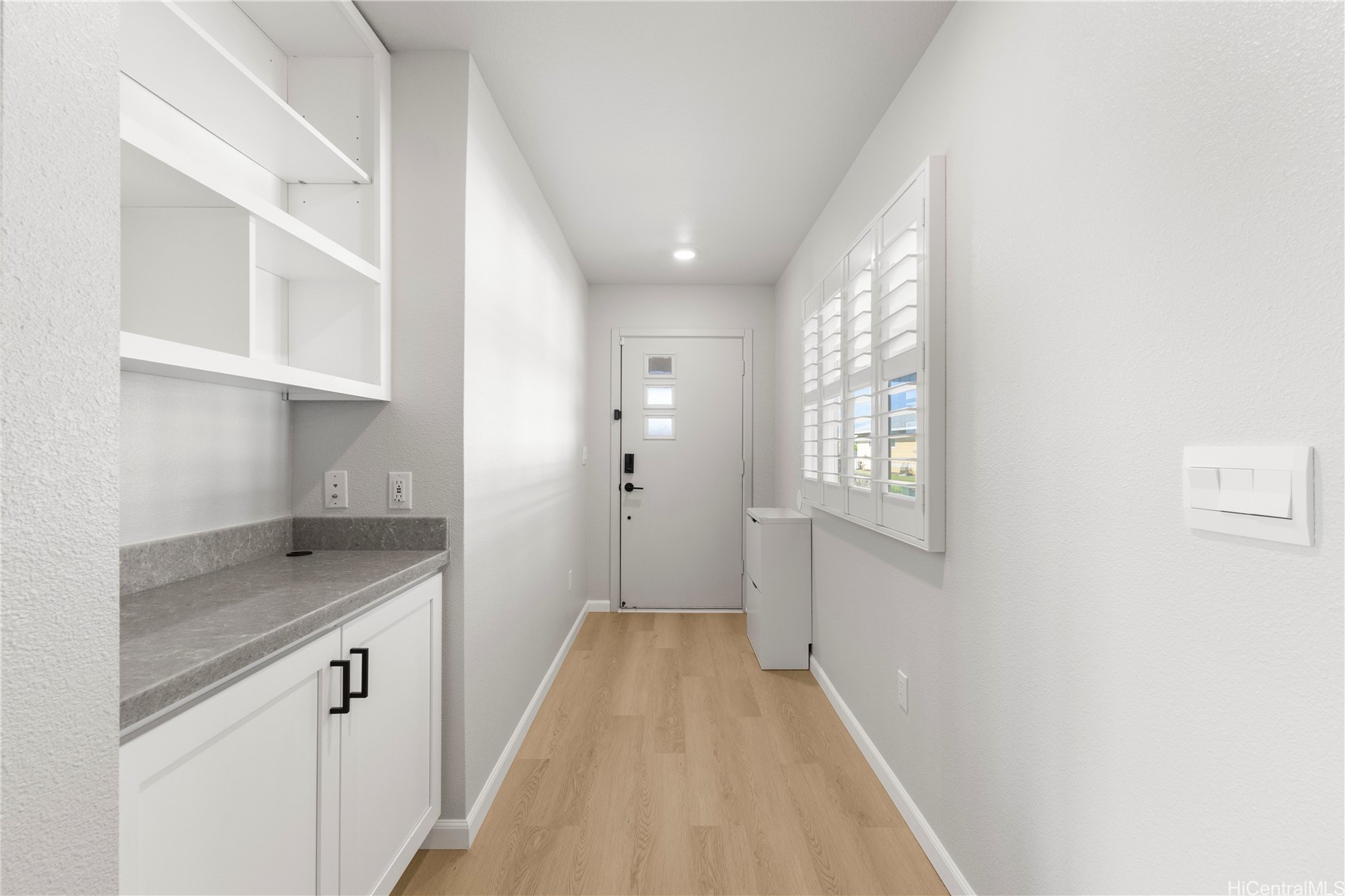 91-1417 Kaahaaha Street