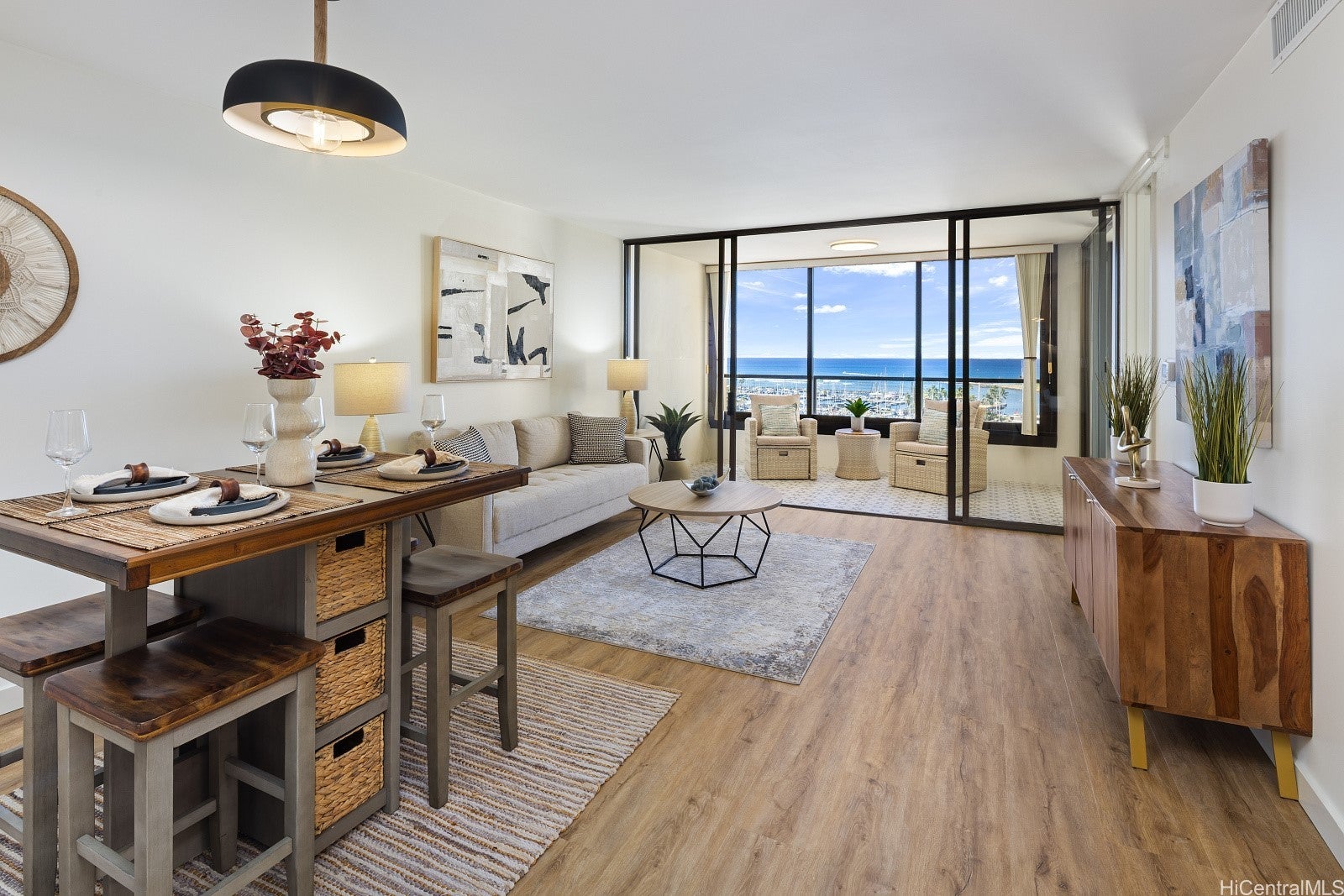 1600 Ala Moana Boulevard 1502