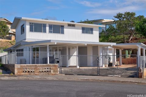 2222 Apoepoe Street Pearl City HI 96782