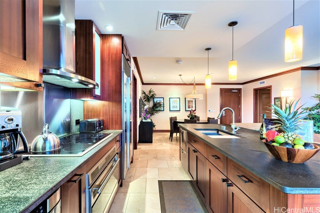 92-104 Waialii Place O511