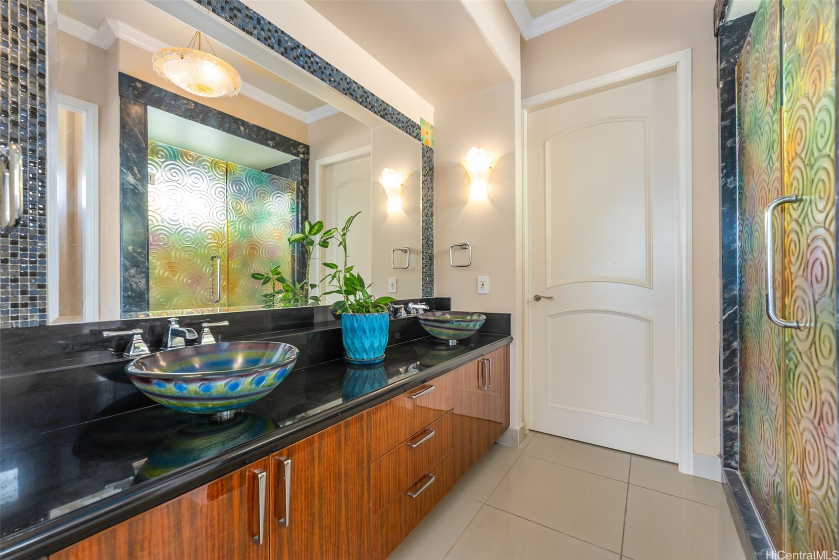 Honolulu, Hawaii, 96821, United States, 5 Bedrooms Bedrooms, ,5 BathroomsBathrooms,Residential,Active,2016705